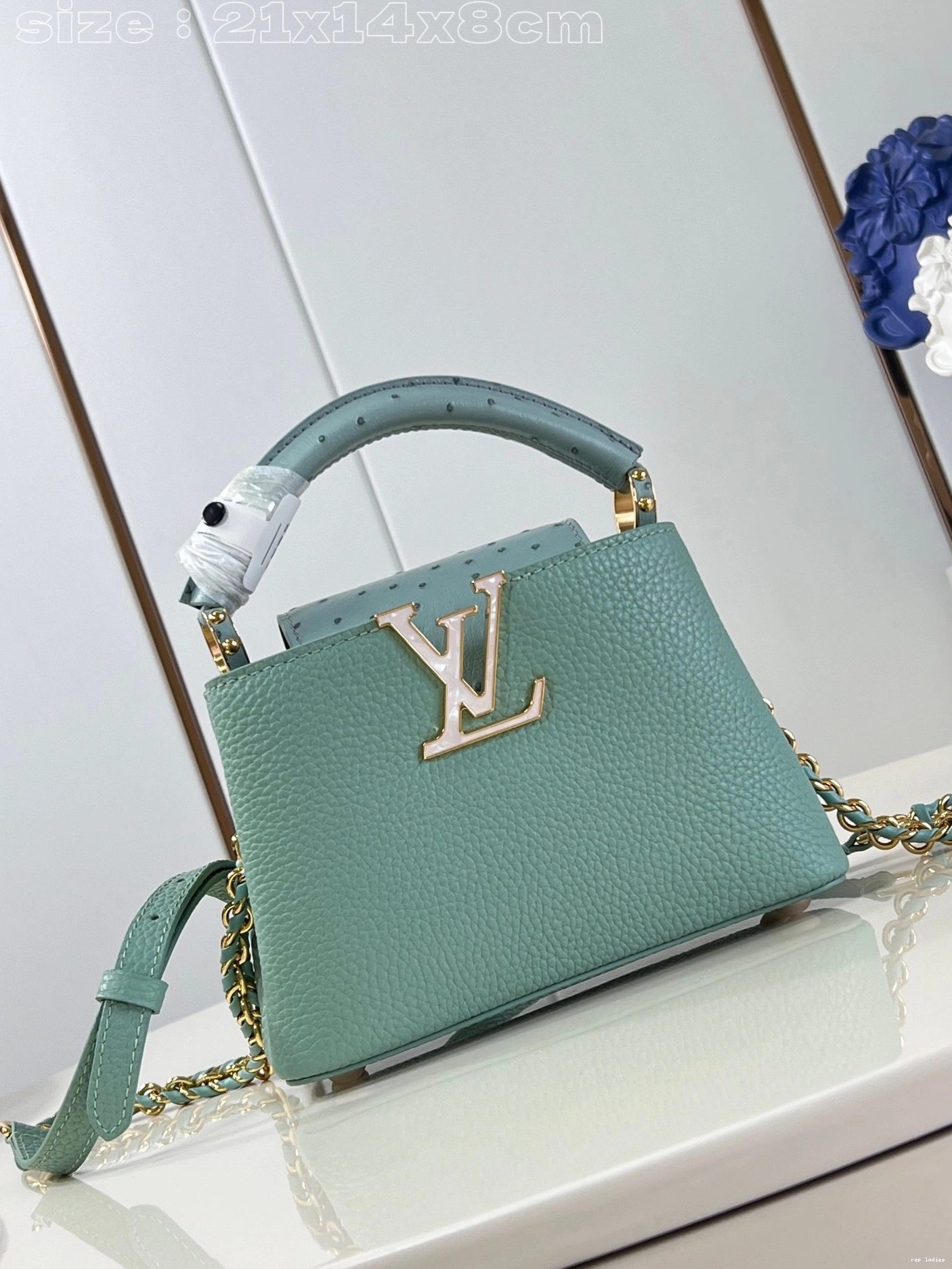 Cheap CAPUCINES VUITTON LOUIS MINI-22*12*8CM 0812
